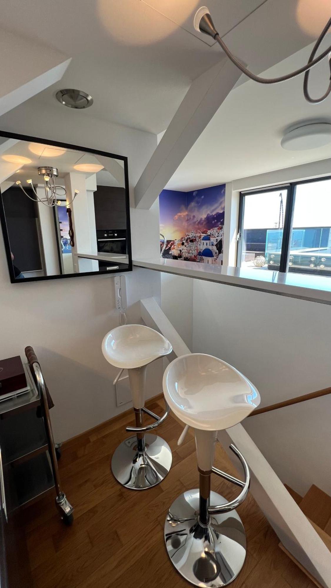 Apartman Se Saunou A Terasou S Vyhledem Na Брно Экстерьер фото